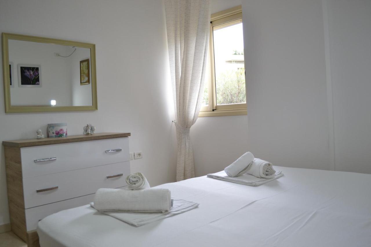 Flowers & Green 2 Bedrooms Apartment & Box Garage Vlorë Eksteriør bilde