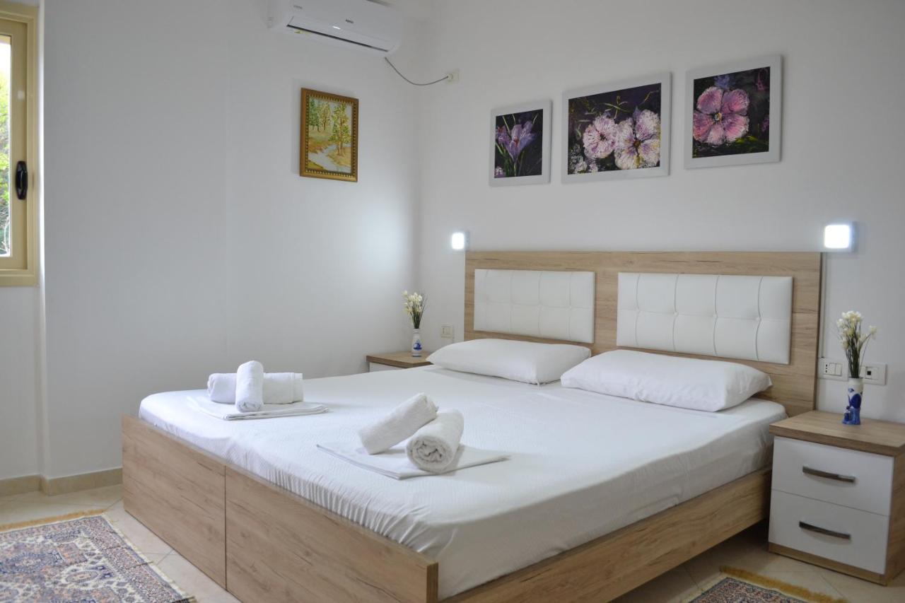 Flowers & Green 2 Bedrooms Apartment & Box Garage Vlorë Eksteriør bilde