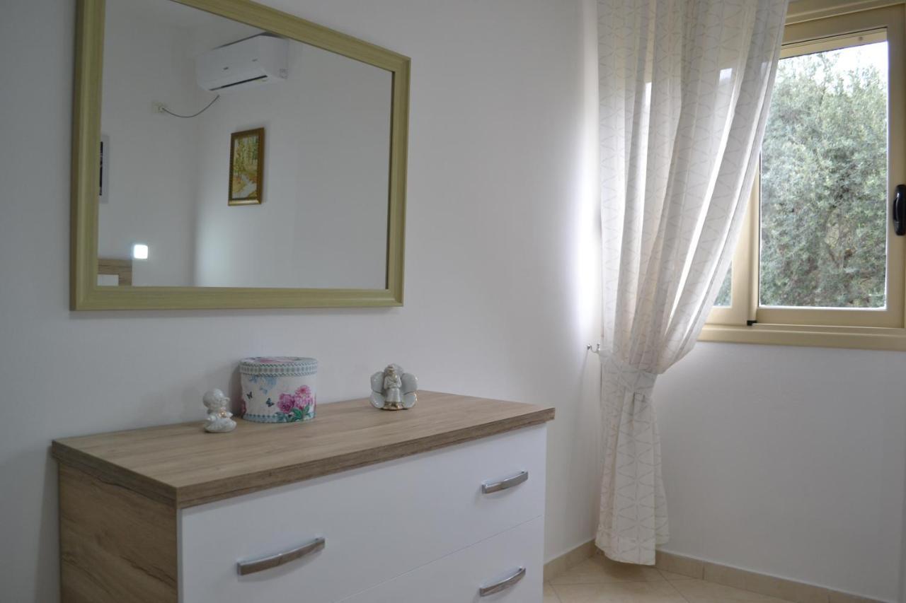 Flowers & Green 2 Bedrooms Apartment & Box Garage Vlorë Eksteriør bilde