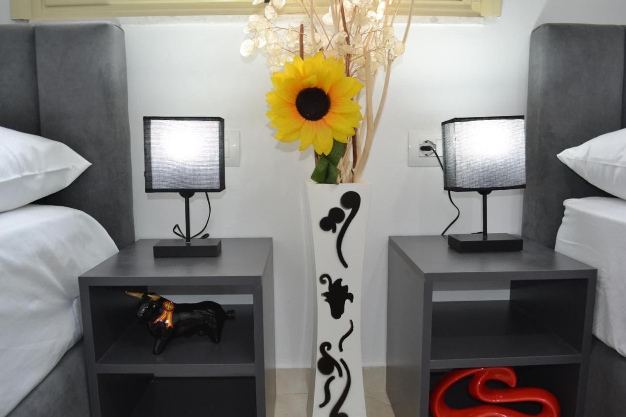 Flowers & Green 2 Bedrooms Apartment & Box Garage Vlorë Eksteriør bilde